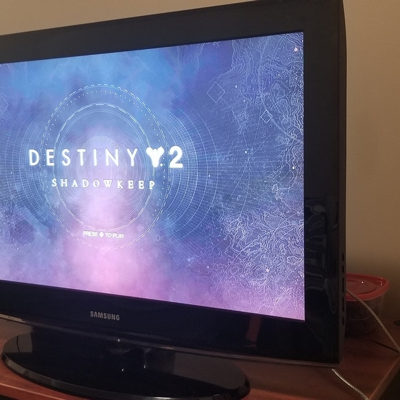 32in Samsung LCD TV (1080p) - Picture 2 of 4